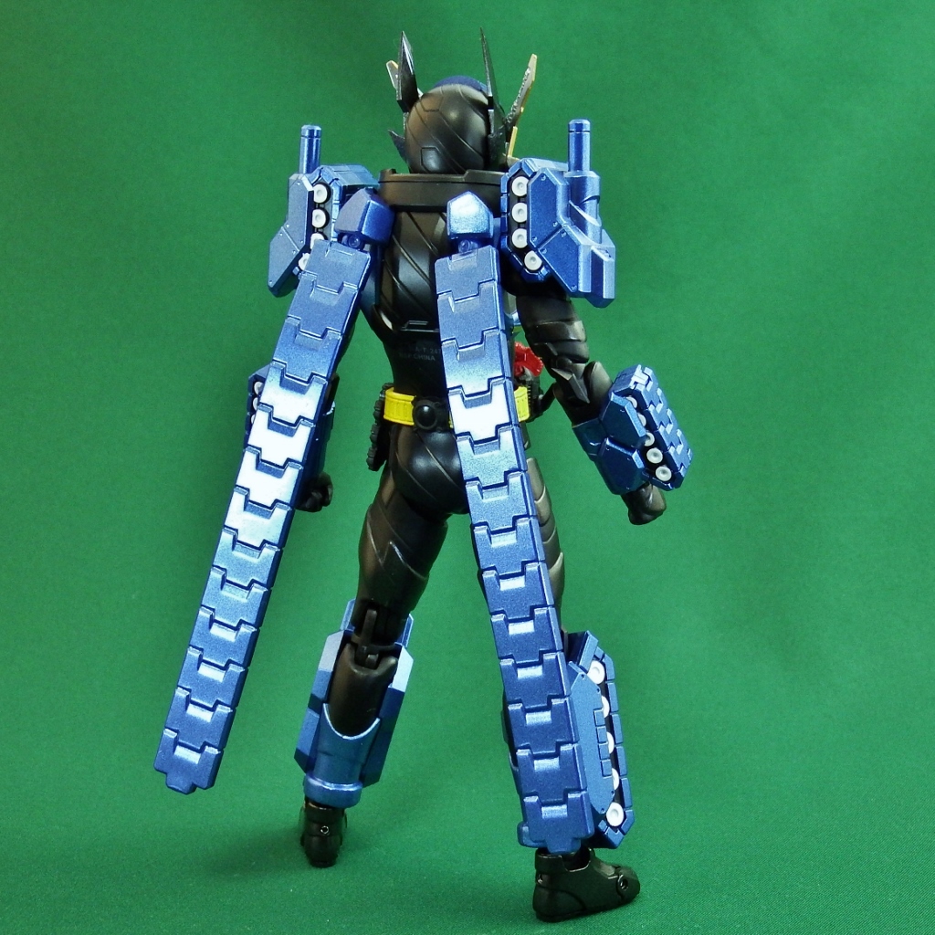 S.H.Figuarts 仮面ライダービルド タンクタンクフォーム (プレミアム