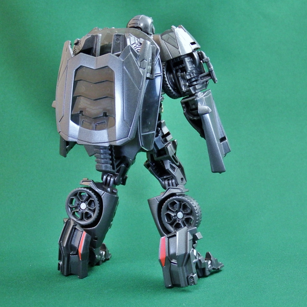 トランスフォーマースタジオシリーズ SS-10 ロックダウン - 多々