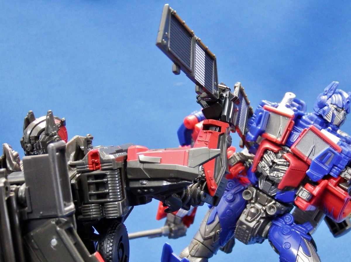 トランスフォーマースタジオシリーズ SS-49 センチネルプライム - 多々