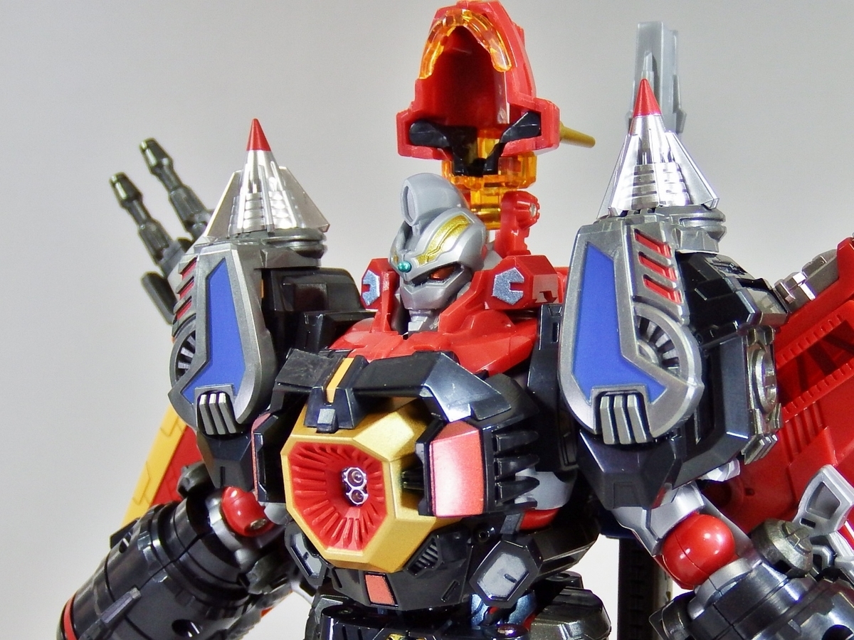 ダイアクロン/グリッドマンユニバース01 超神合体バトルスグリッドマン