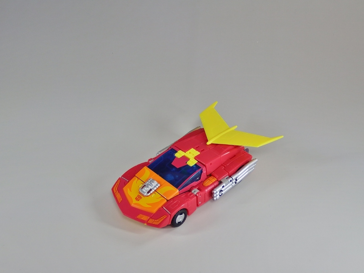 トランスフォーマー スタジオシリーズ SS-60 ホットロッド ロディマス SS-60 ホットロッド｜トランスフォーマーオフィシャルサイト