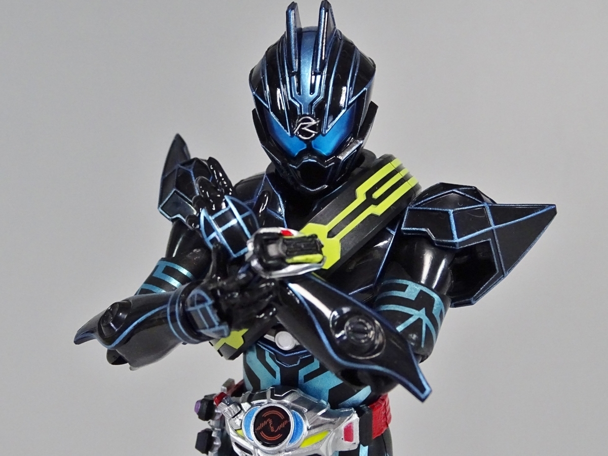 S.H.Figuarts 仮面ライダーダークドライブ タイプネクスト (プレミアム