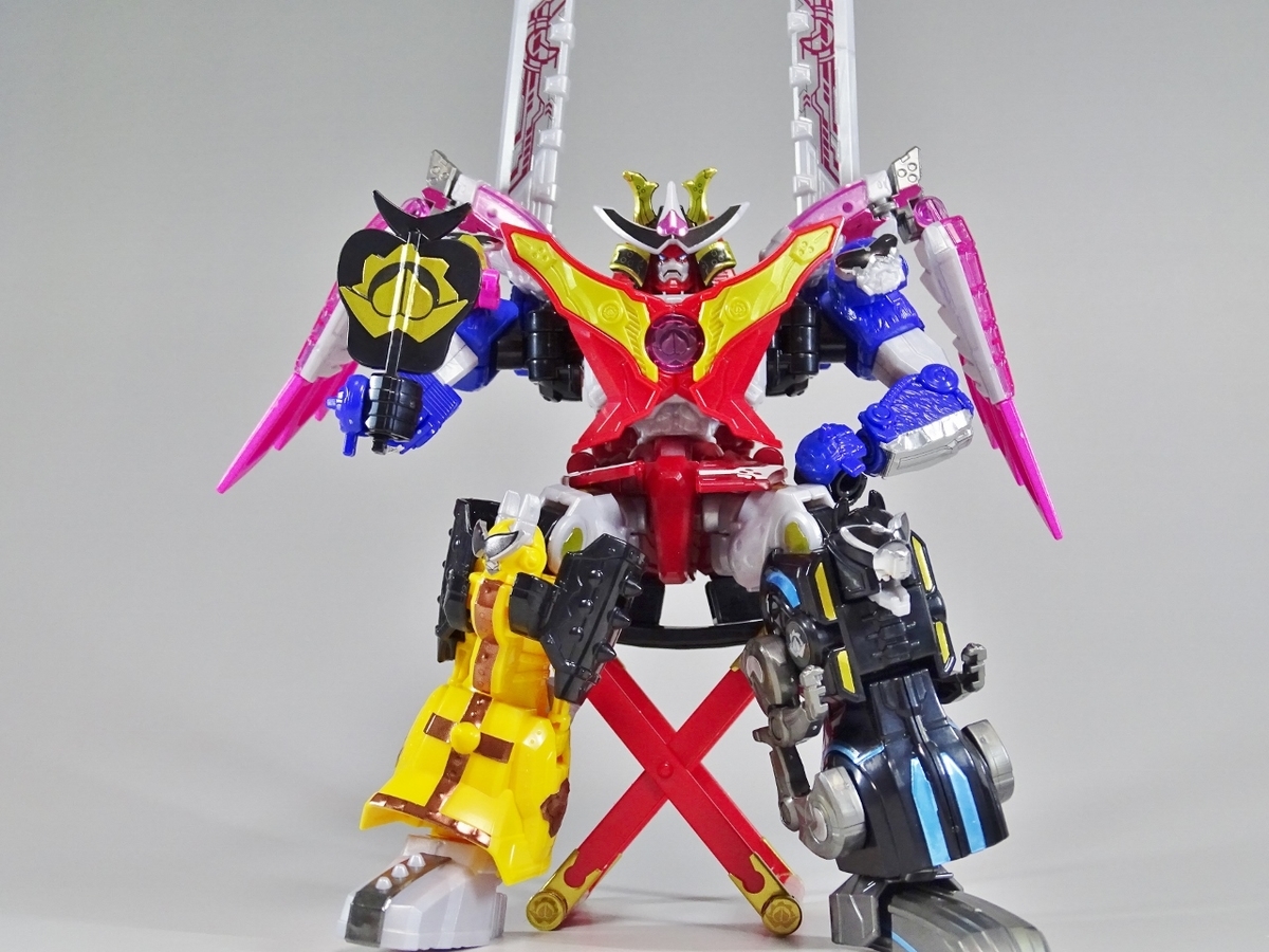 虎太と龍 ミニプラ 暴太郎合体シリーズ02 虎龍攻神&オミコシフェニックス