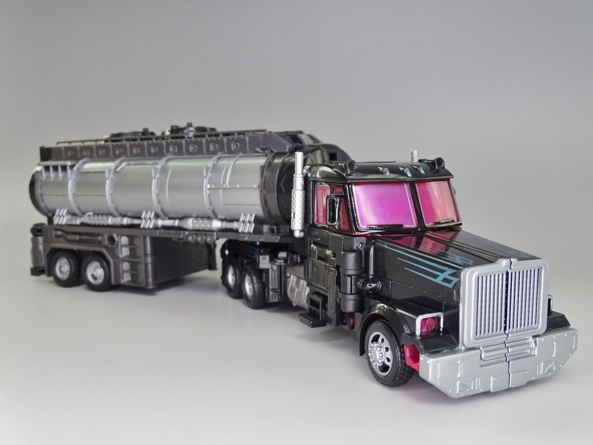 トランスフォーマーレガシー EX-08 暗黒司令官ブラックコンボイ