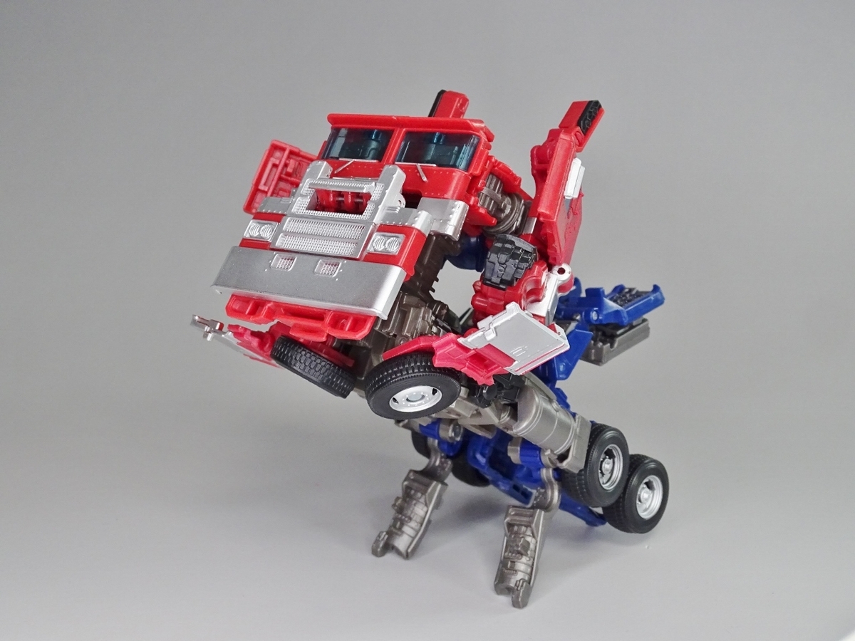 トランスフォーマースタジオシリーズ SS-30 オプティマスプライム