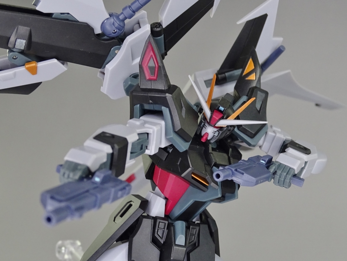 ROBOT魂 GAT-X105E+AQM/E-X09S ストライクノワールガンダム ver