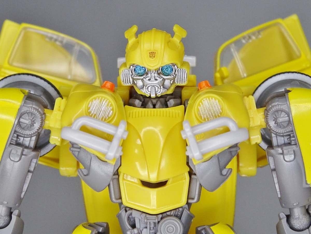 トランスフォーマースタジオシリーズ TS-13 バンブルビー(バンブルビー