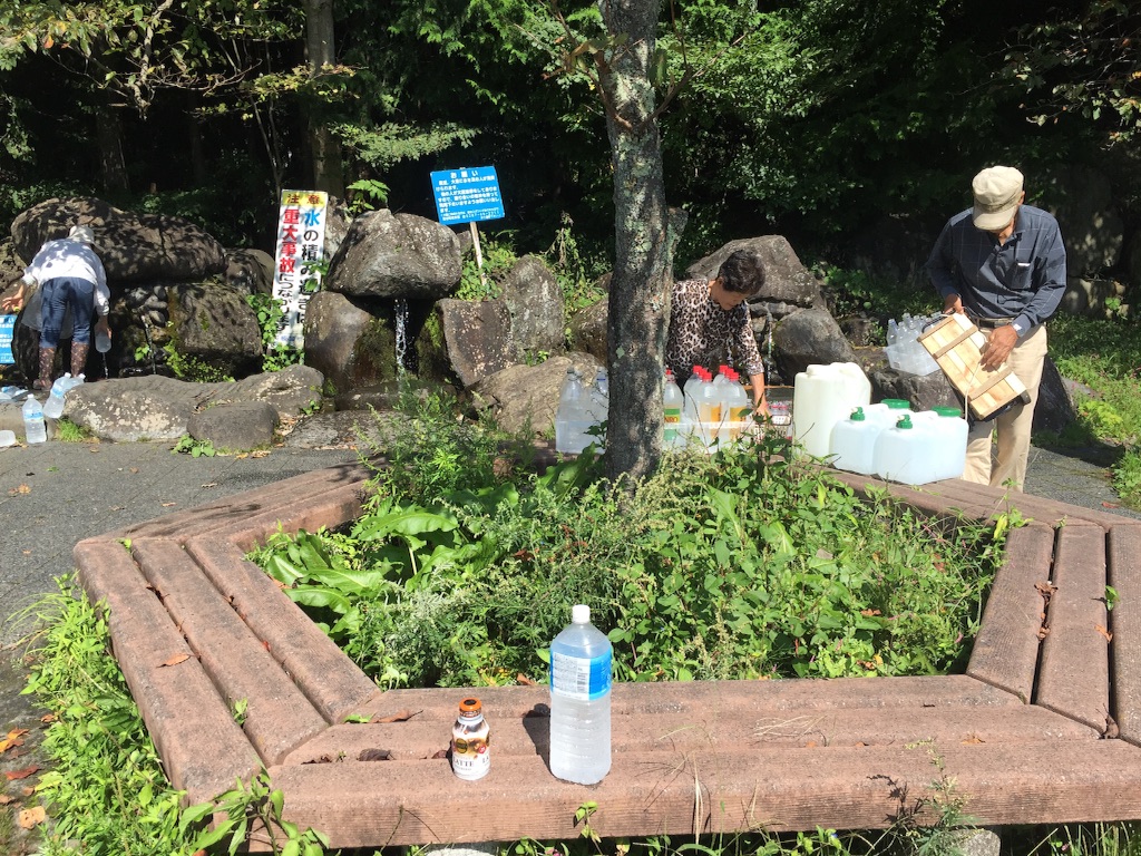 f:id:AkasakaIchiro:20161004000146j:image f:id:AkasakaIchiro:20161004000146j:image