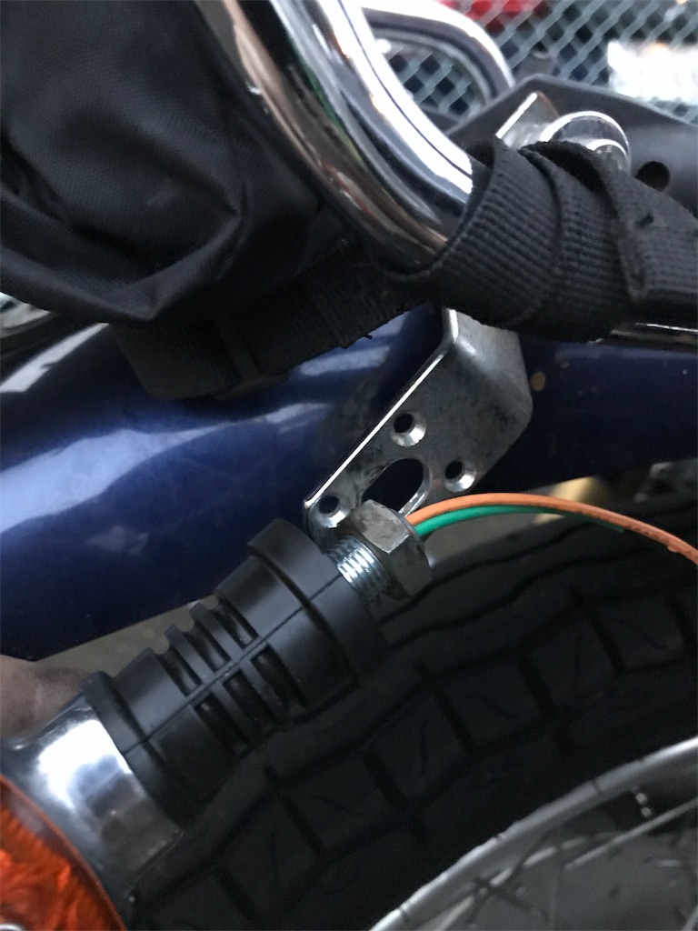 SRV250 純正ウィンカー取り付け - モンキーからSRV250へ