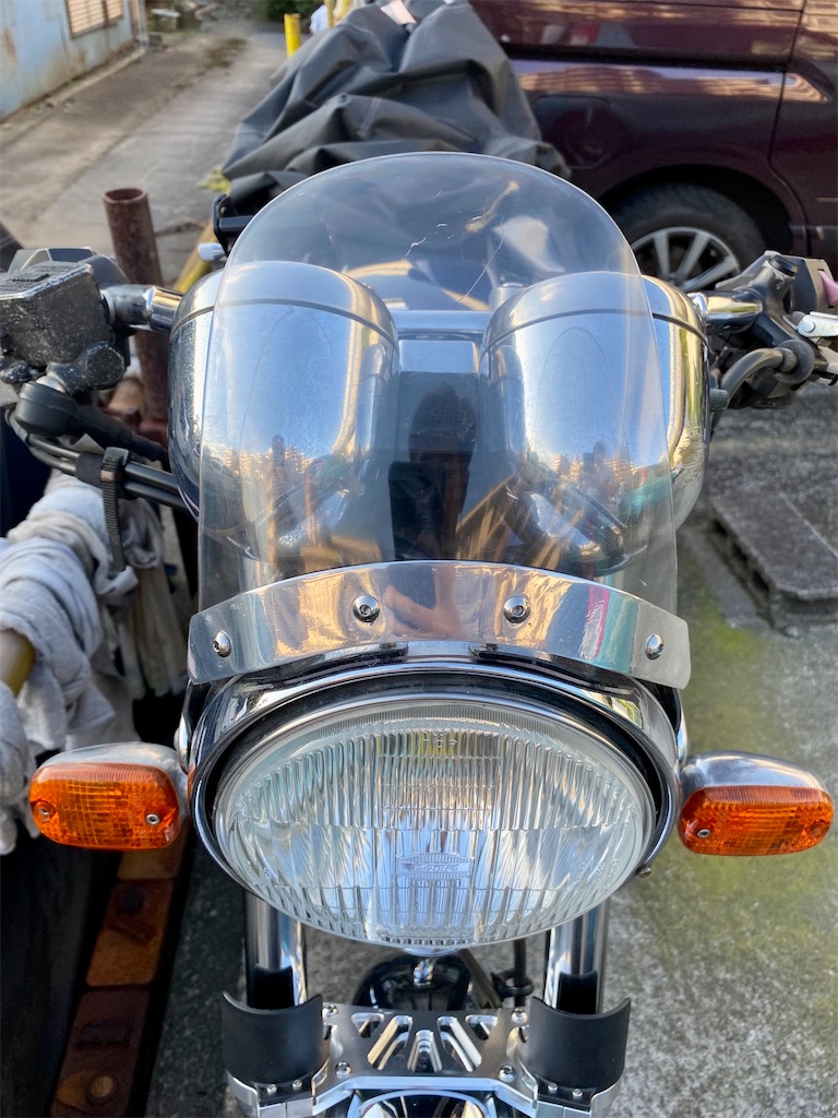 SRV250のメーターバイザーを磨く - モンキーからSRV250へ