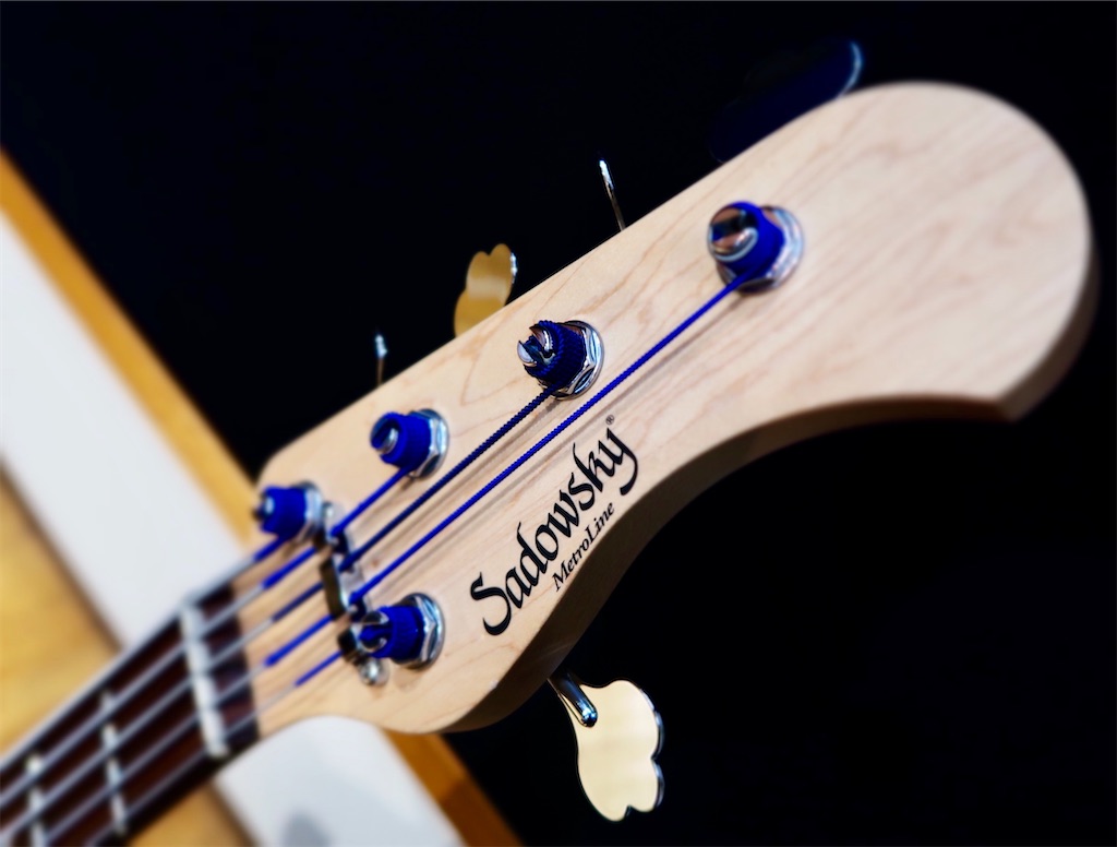 Sadowsky Metroline RV5-24 - Aki Tabuchiの音楽ブログ
