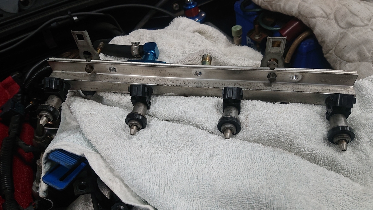 S2000 のインジェクターを G.T.WORKS Injector にした - S2K といっしょ