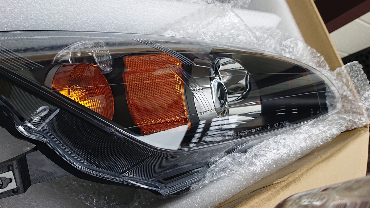 S2000 のフロントライトを後期仕様にした話 - S2K といっしょ