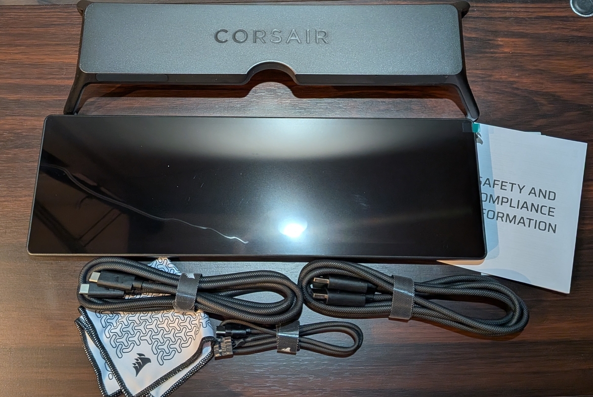 超横長タッチスクリーン「Corsair Xeneon Edge」の実力とは？詳細
