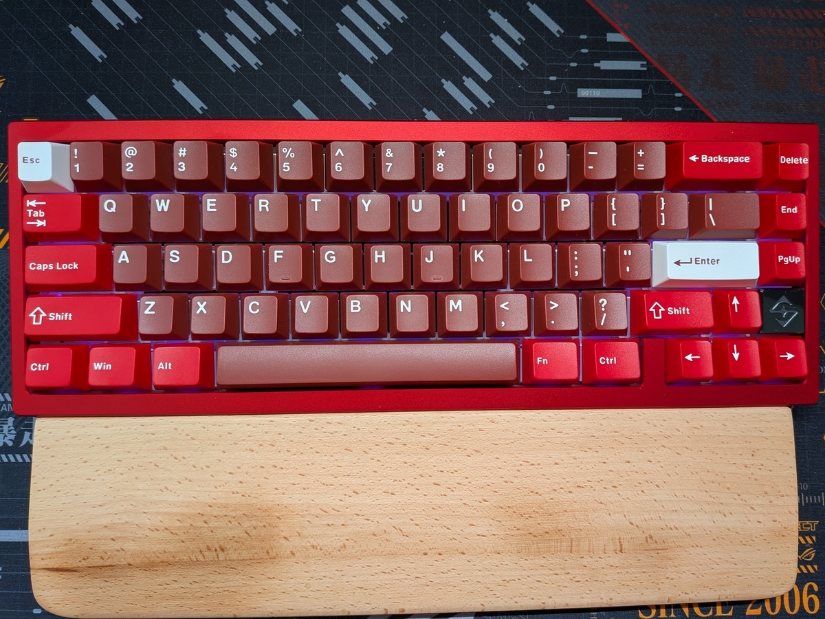 WOBKEYの傑作！65%キーボード「Zen 65」は打鍵感も見た目も満足度が高