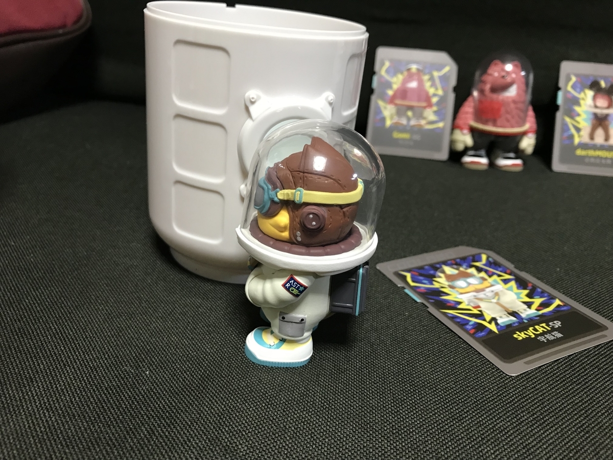 POPMART hand in hand(未開封シュリンク付き） Hand in Hand Series Figures - POP MART (Japan)