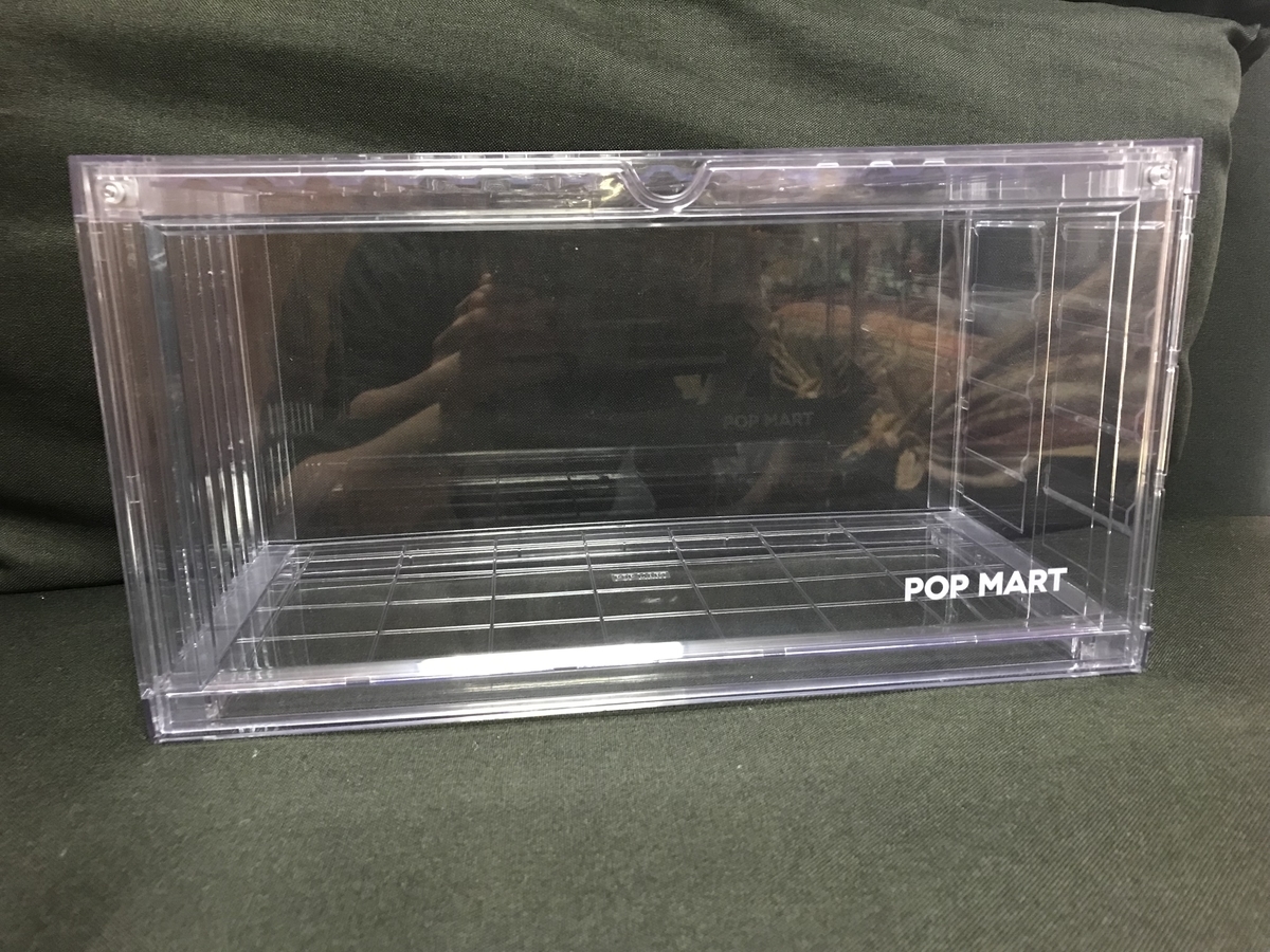POPMART 100% ライト付 ディスプレイ コンテナ クリア