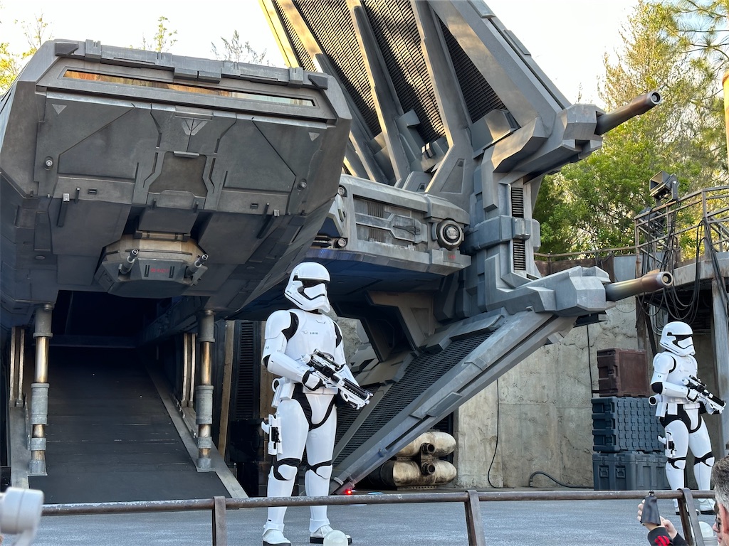 ディズニー STAR WARSのラッピングペーパー