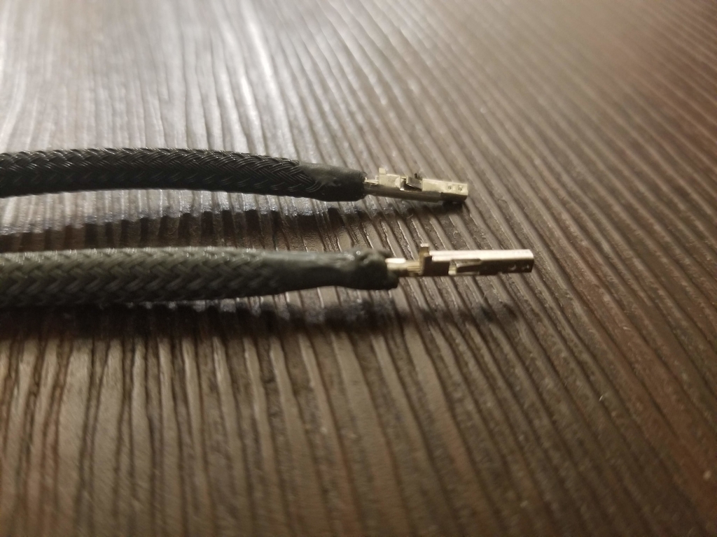 電源ケーブルをスリーブ化する あぁ無情の日記 電源ケーブルをスリーブ化する あぁ無情の日記