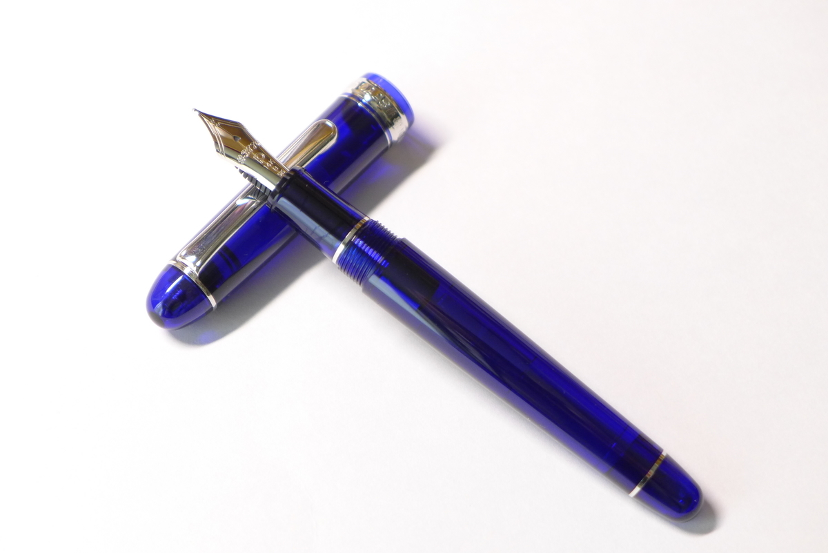 3776センチュリー シャルトルブルーが届いた! - エヌ氏がひとり