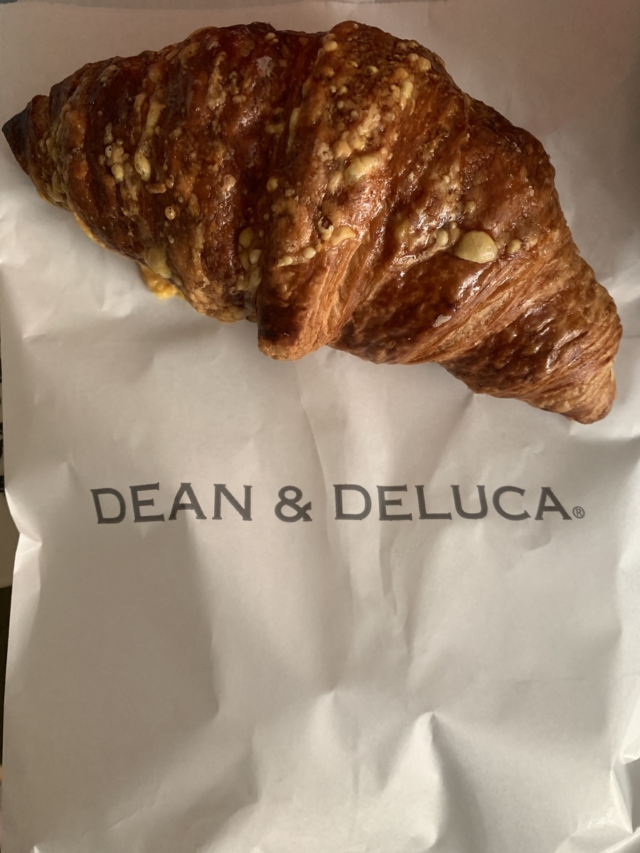 Dean Deluca Croissant Sausage Bread dean-deluca-croissant-sausage-bread