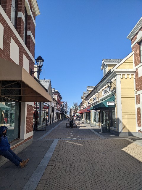 バンクーバー アウトレット