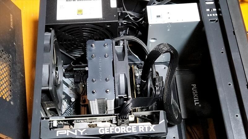 自作PC　組み立て