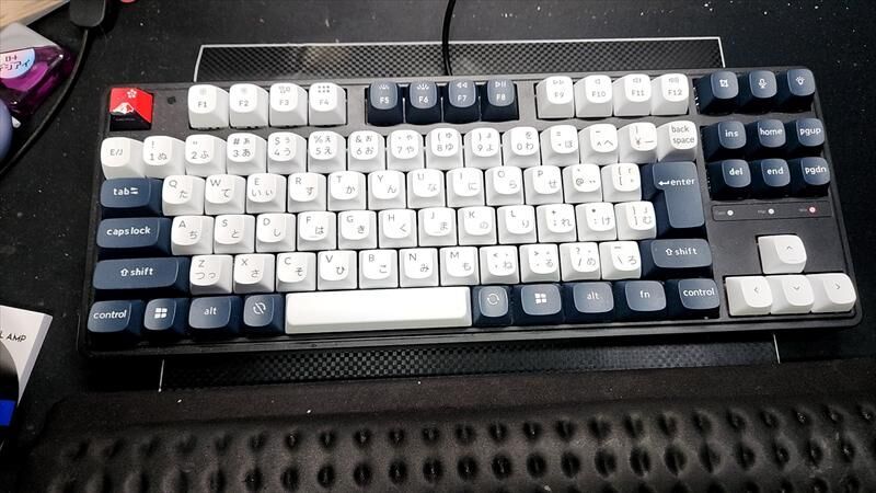 Quntis　モニター　GlowPro