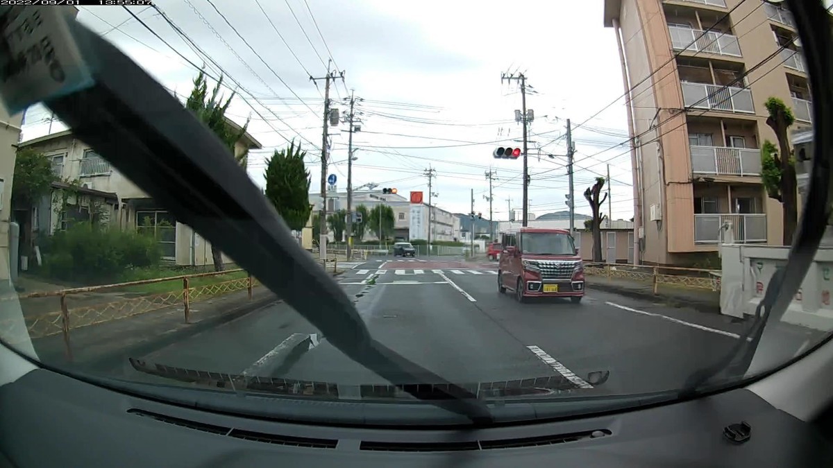 ☆★☆【令和４年９月１日㈭遭遇車リスト】  国道経由、仕事場町内北回りルート、走行距離３７００ｍ  自宅　　９００ｍ圏内（毎日必ず嫌がらせ容疑車が現れる圏内）の登場車総数　２台。  目的地１０００ｍ圏内（上記圏内に次いで嫌がらせ容疑車多発）の登場車総数１０台。  〇遭遇順　塗色　車種　ナンバー　　　　　自宅からの走行距離（特徴＆容疑）     【出発地・自宅９００ｍ圏内】  ②青　アルト　　　　岡山５８４　き　・８１２　　１００ｍ（青＆３桁ナンバー）     【目的地・仕事場９００ｍ圏内】  ➓白　ハイエース　　岡山４０５　ぬ　・・・５　２７００ｍ（１桁ナンバー）  ➒白　キャンター　　岡山４００　て　６８６６　２７００ｍ（４桁中３桁同字ナンバー）  ➑赤　スペーシア　　岡山５８１　ち　９１６８　２７００ｍ（赤塗色）  ➏青　クロスビー　　岡山５８３　と　１６１９　２８００ｍ（青塗色）  ➌黒　アクア　　　　岡山５４４　め　・・３８　２９００ｍ（２桁ナンバー）