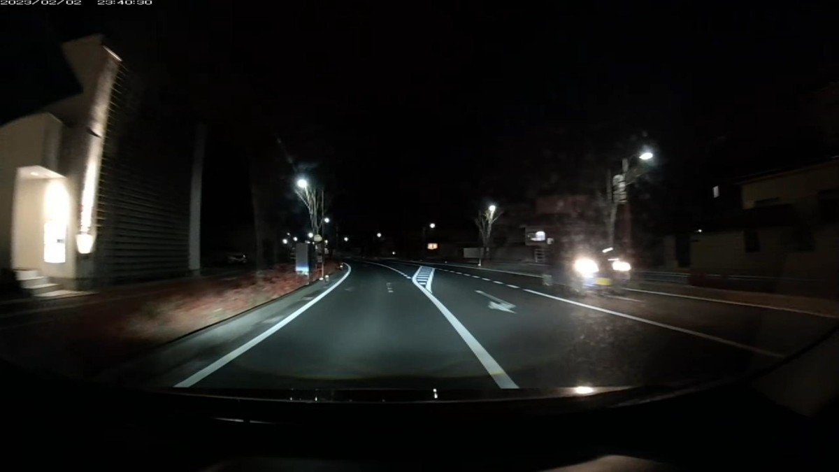 【令和５年２月２日㈭深夜遭遇車リスト】  国道経由経由ルート３５００ｍ　①②は国道外で遭遇。  ①黒　車種不明　　　　〇〇〇〇〇　〇　１３０７　　１３０ｍ  ②青　軽自動車　　　　〇〇〇〇〇　〇　１５０９　　１４０ｍ（青塗色）  〇黒　軽自動車　　　　広島５８０　の　２７１４　１４００ｍ（片目ヘッドライト）