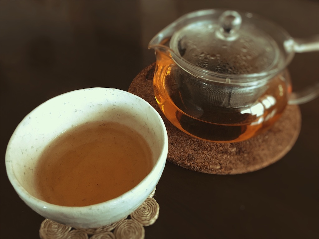 昔ながらの日本の健康茶 ハブ茶 の効能とおすすめガラスタンブラー Aromen Der Natur