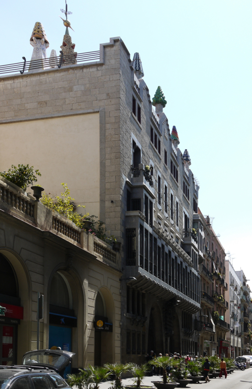パラウ・グエルPalau Güell Arquitectoのブログ