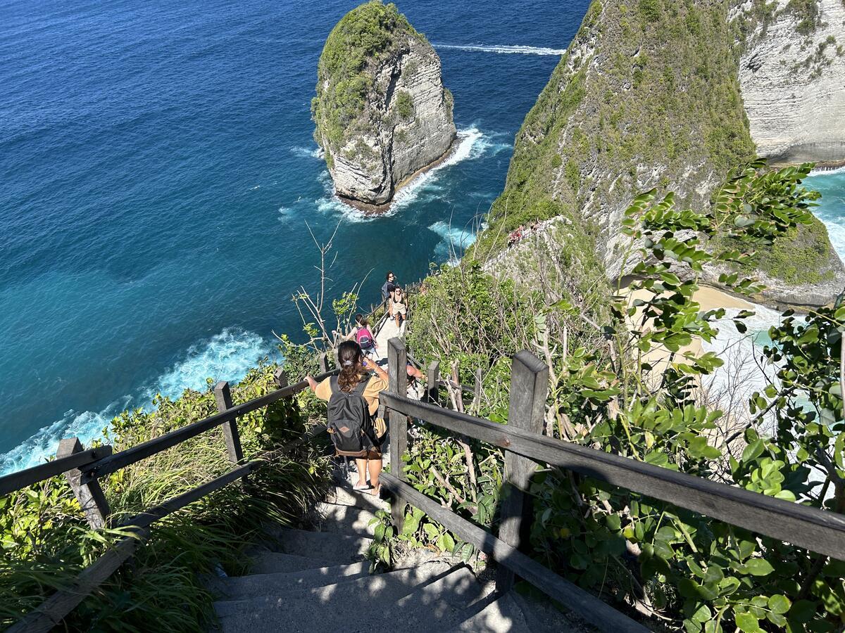 ??インドネシア・バリ島、15日間のひとり旅 - 人生を楽しく生きる