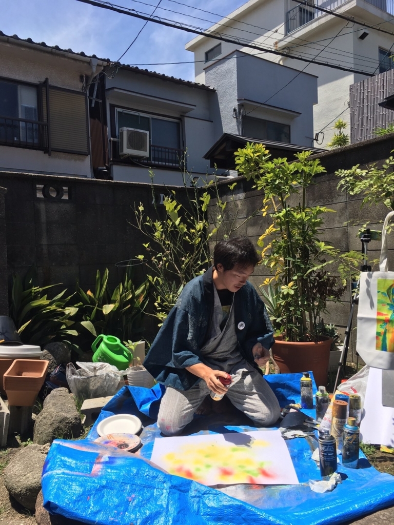 スプレーアートに必要な画材や備品まとめ パンダは地球を救う
