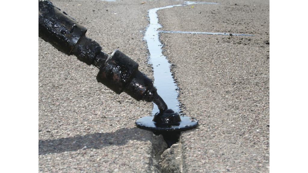 f:id:Asphaltcracksealing:20180428202008j:plain f:id:Asphaltcracksealing:20180428202008j:plain