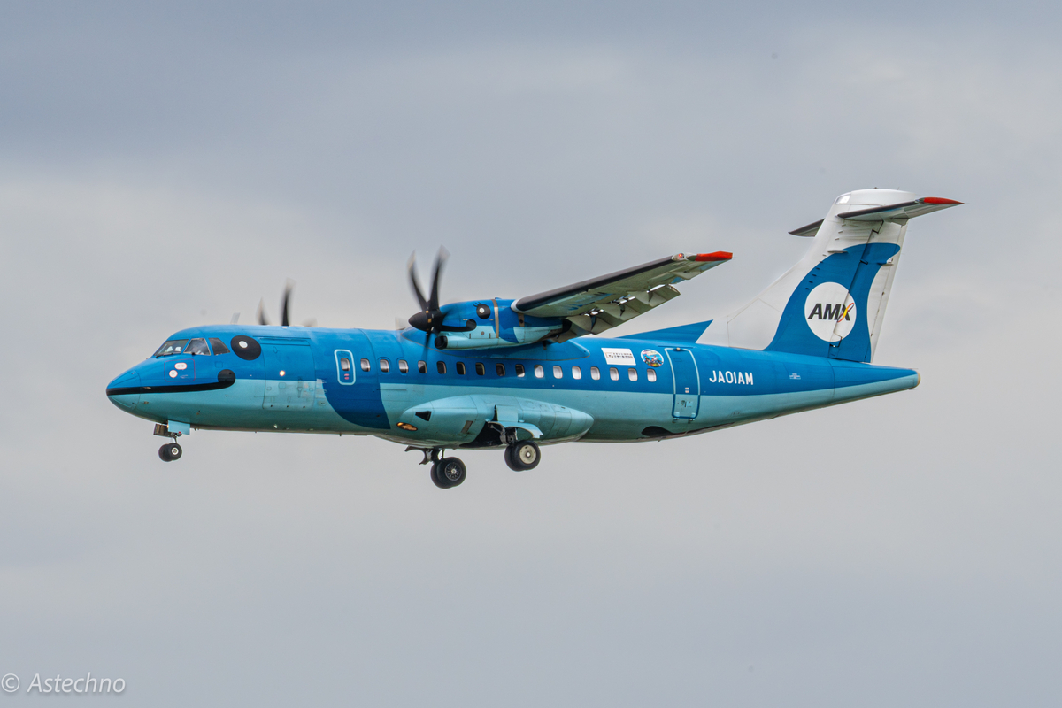 国内地方路線の主役 DHC-8-Q400 - Astechno の hikokiphoto