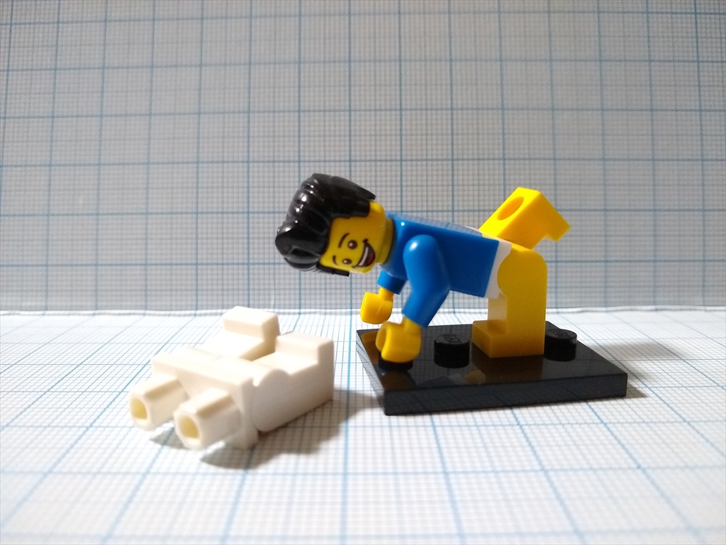 LEGO ミニフィグ 僕のズボンはどこ男の画像