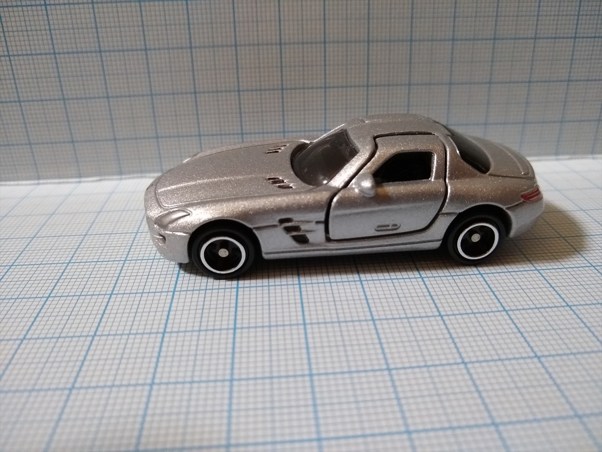 トミカ No.91 メルセデスベンツ SLS AMGの画像