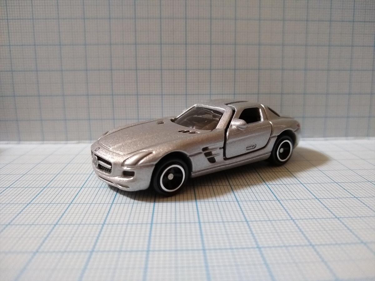 レビュー）トミカ No.91 メルセデスベンツ SLS AMG - ぬーまいと
