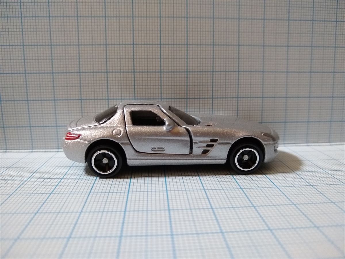 レビュー）トミカ No.91 メルセデスベンツ SLS AMG - ぬーまいと