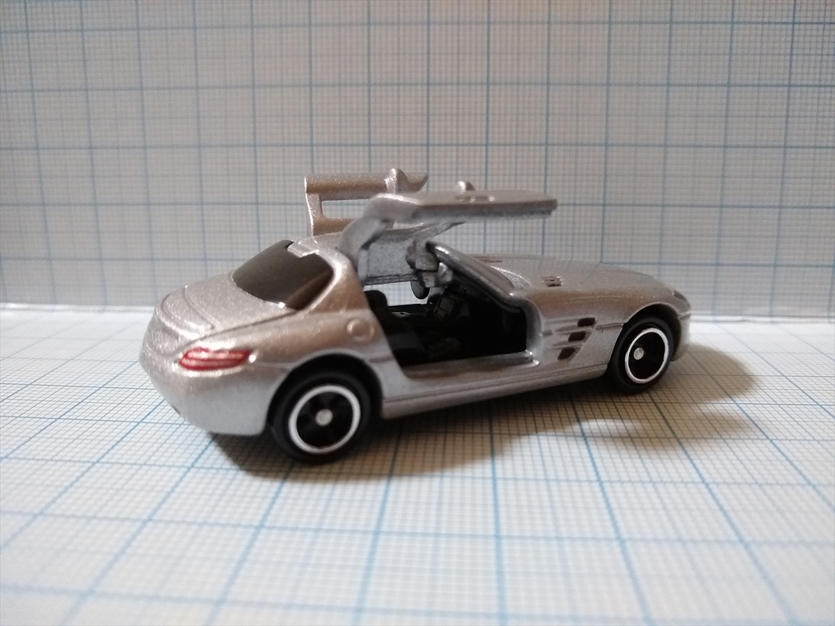 トミカ No.91 メルセデスベンツ SLS AMGの画像２