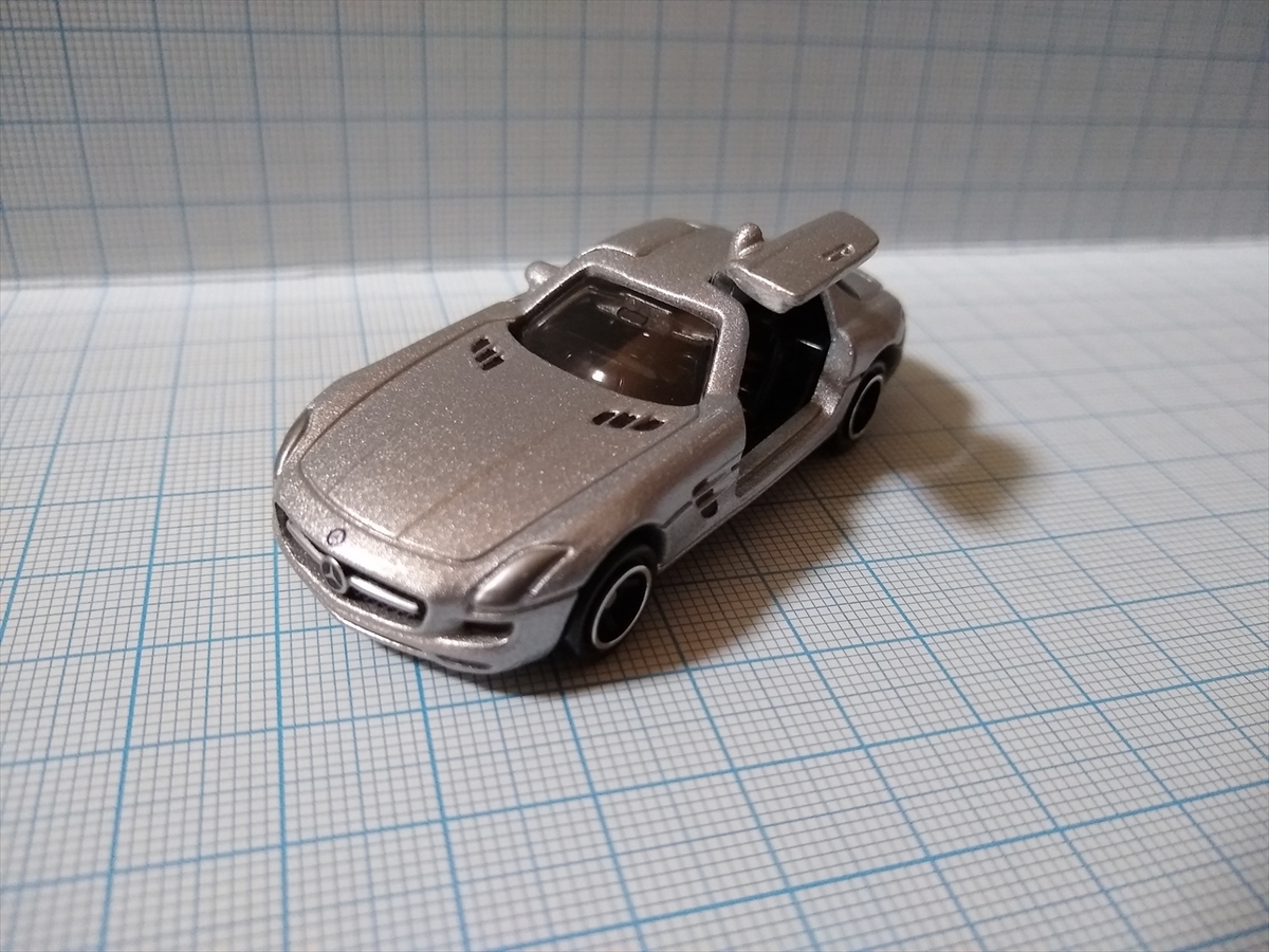トミカ No.91 メルセデスベンツ SLS AMGの画像４