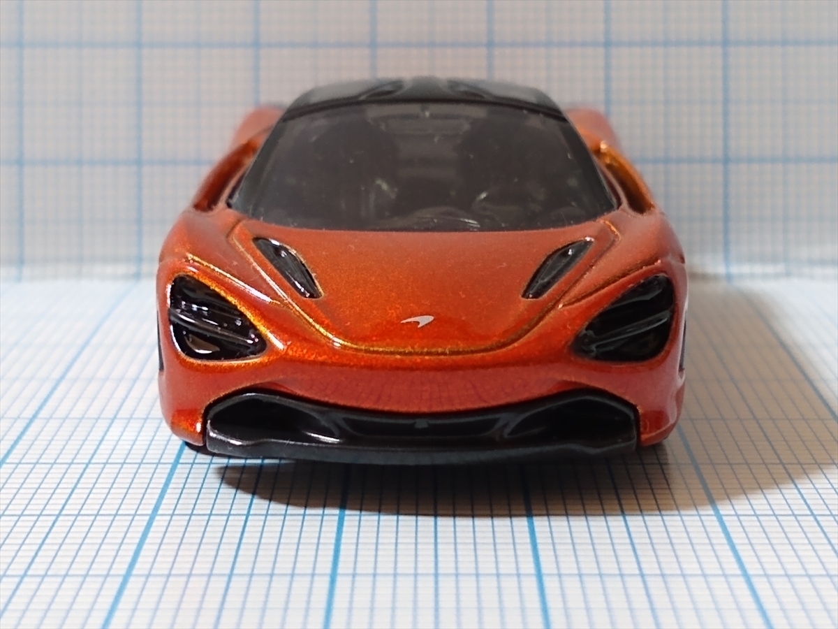 トミカ No.57 マクラーレン 720Sの画像１