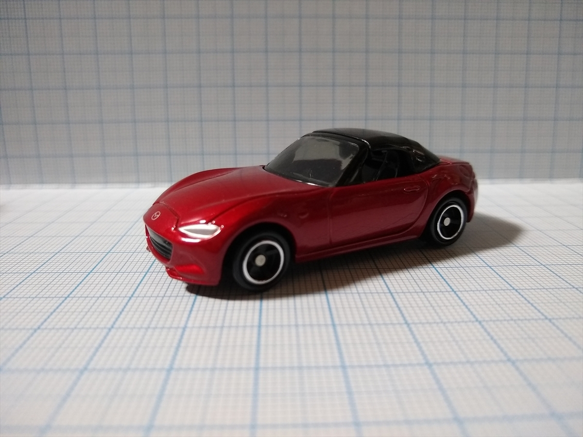 トミカ No.26 マツダ ロードスターの画像１