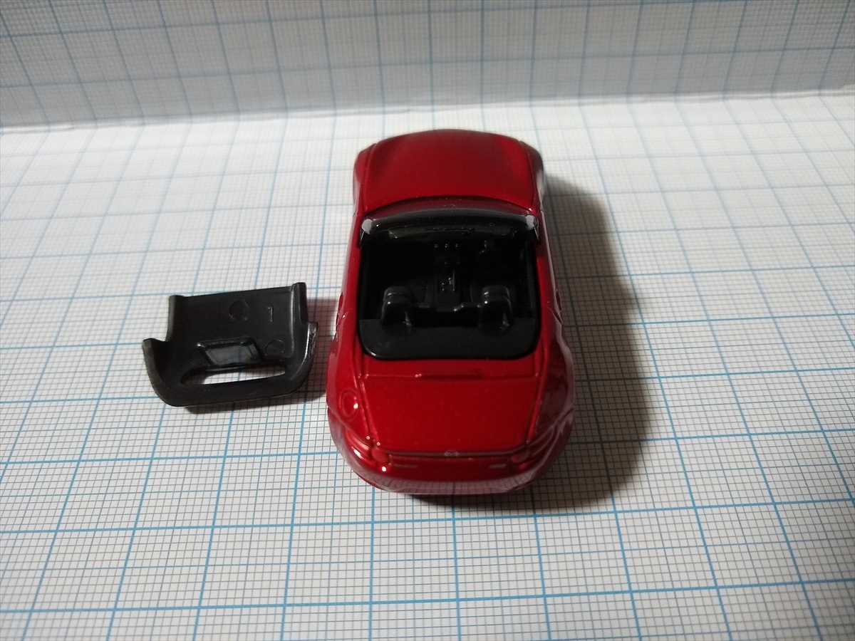 トミカ No.26 マツダ ロードスターの画像２