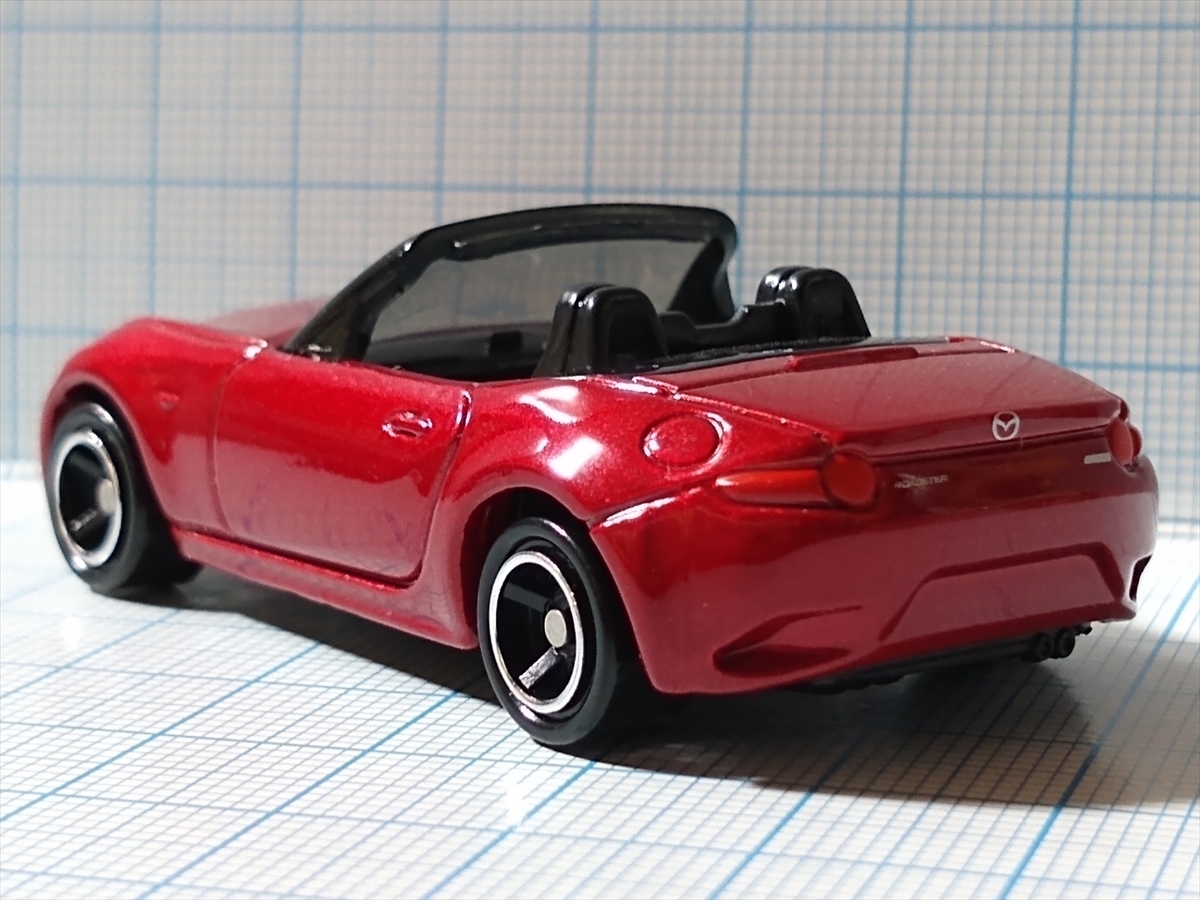 トミカ No.26 マツダ ロードスターの画像６