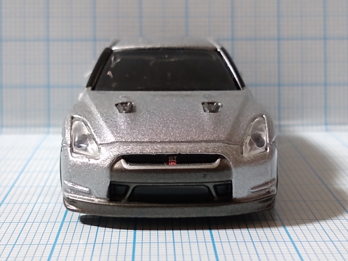 トミカ　 GTR 94 Amazon | トミカ №094 日産 GT-R (箱) | ミニカー・ダイキャスト