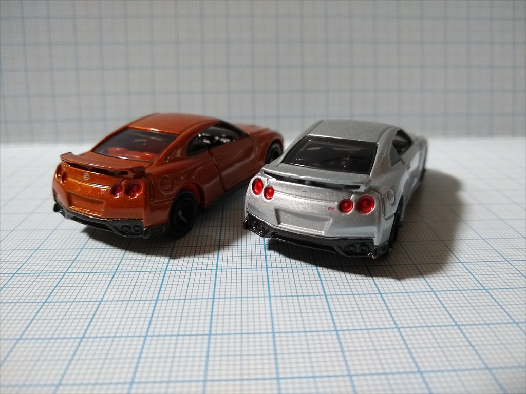 トミカ No.23 日産 GT-R（初回特別仕様）の画像２