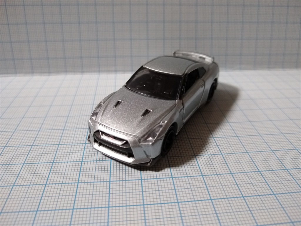 トミカ No.23 日産 GT-R（初回特別仕様）の画像４