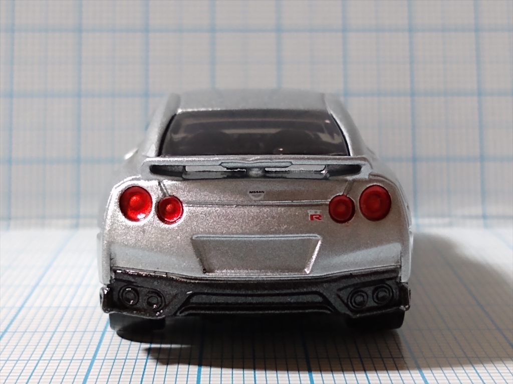 トミカ No.23 日産 GT-R（初回特別仕様）の画像２